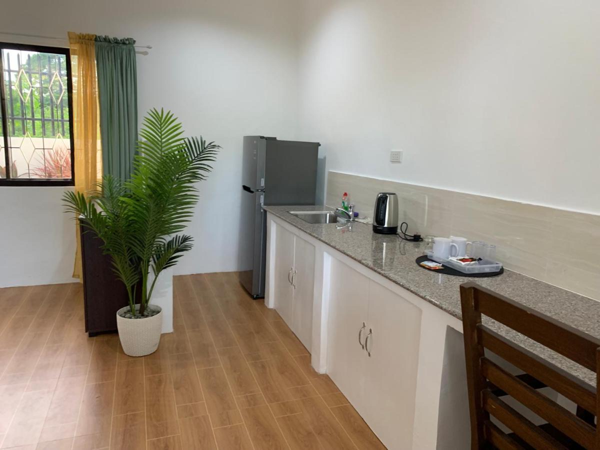 Palm Tree Lodge Moalboal Eksteriør billede